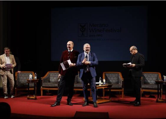 MERANO WINE FESTIVAL, SUMMIT DELLA SOSTENIBILITA’: CONFRONTO SUL FUTURO DELL’ENOGASTRONOMIA