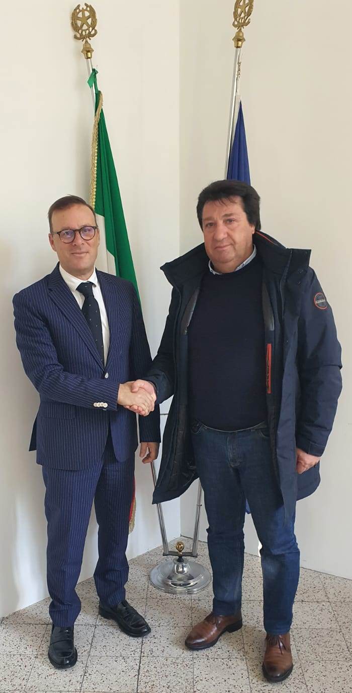 TENTATO FEMMINICIDIO A CAPESTRANO: LA VICINANZA DEL PREFETTO AL SINDACO D’ALFONSO E AI RESIDENTI