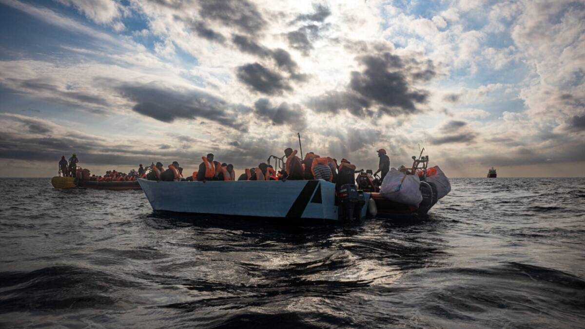 ORTONA: IN ARRIVO CON OCEAN VIKING 128 MIGRANTI, PER NAVE IPOTESI DI FERMO AMMINISTRATIVO