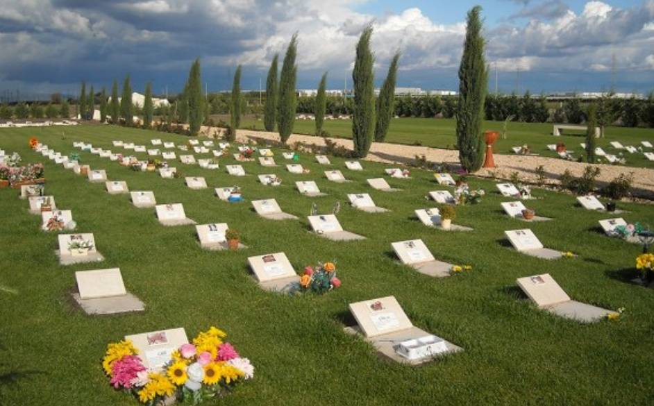 L’AQUILA: CIMITERO PER ANIMALI DI AFFEZIONE, PROPOSTA DELIBERA DEL CENTROSINISTRA