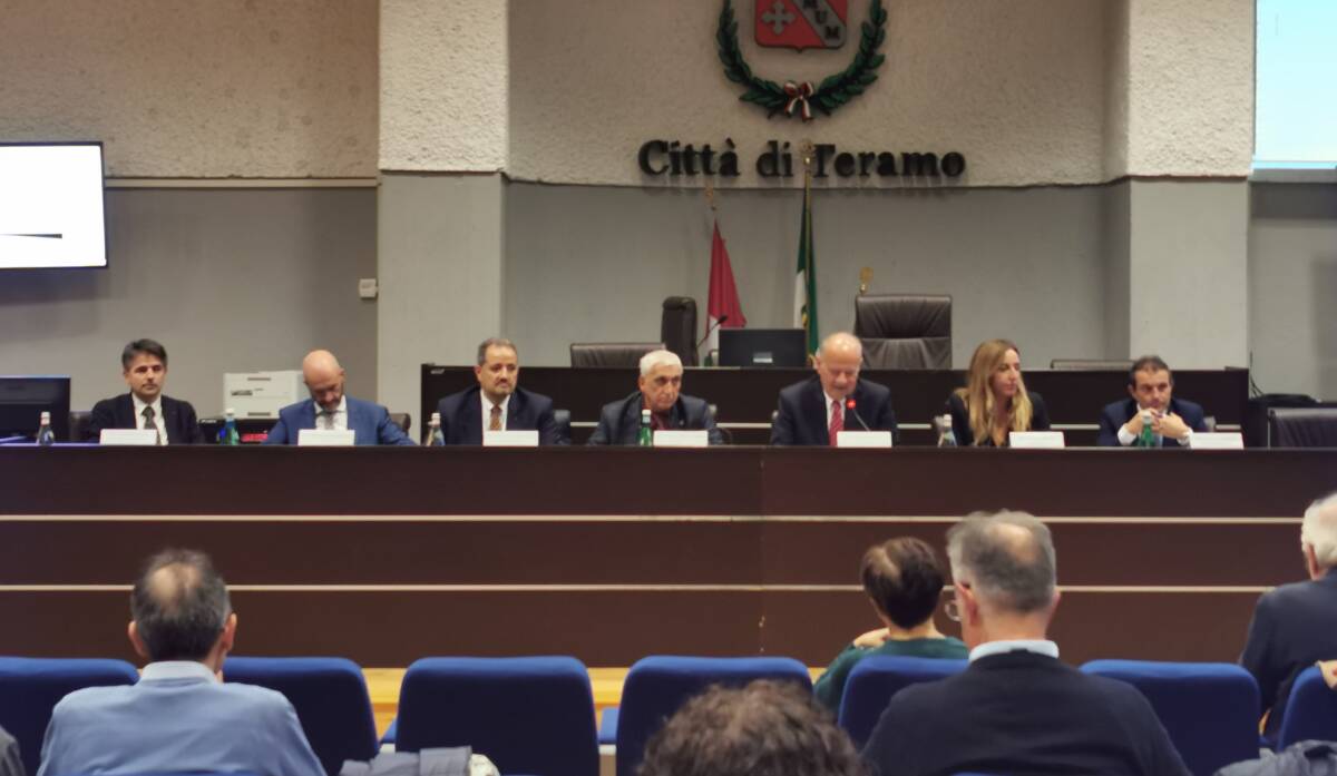 NUOVO CODICE CONTRATTI: INGEGNERI A TERAMO, “PENALIZZATI PROFESSIONISTI A FAVORE DELLE IMPRESE”