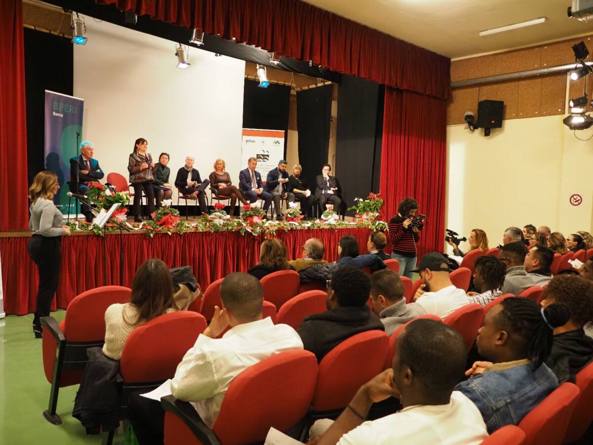 L’AQUILA: PREMIO LAUDOMIA BONANNI AI DETENUTI, I TRE VINCITORI