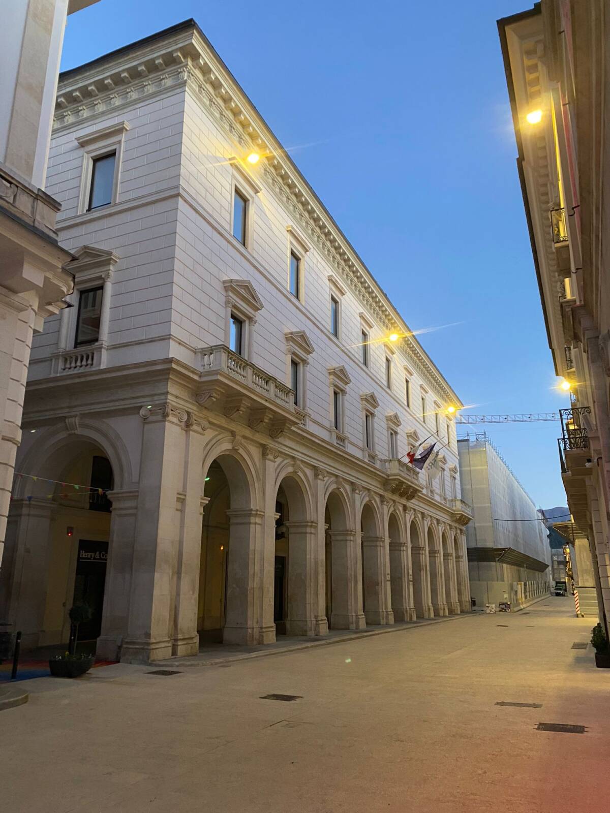 L’AQUILA: FONDAZIONE CARISPAQ ACQUISTA DA BPER PALAZZO CORSO VITTORIO EMANUELE, OSPITERA’ ANCHE USRA