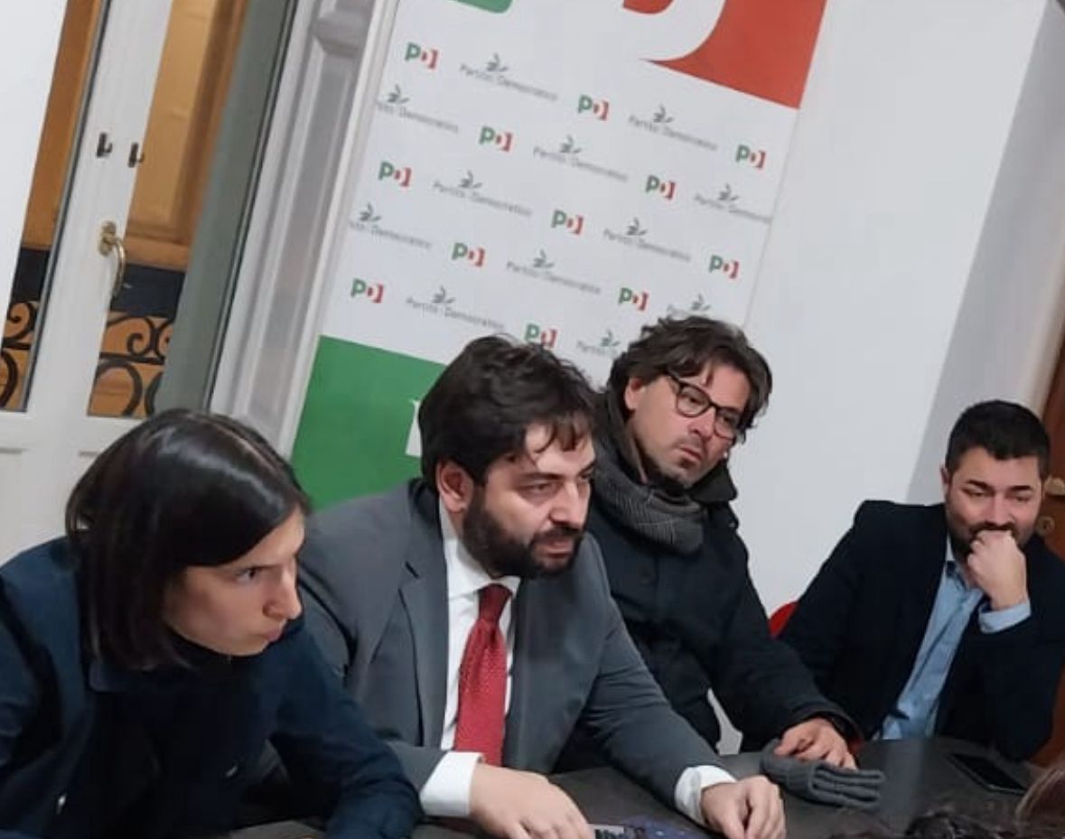 ENERGIA: FINA E PIETRUCCI, “DOPO STOP MERCATO TUTELATO, VIA GARANZIE LAVORATORI, ANCHE A L’AQUILA!”