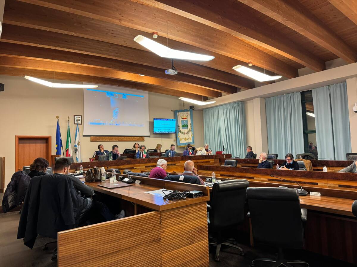 ROSETO: UN ALTRO INTERVENTO PER COMBATTERE L’EROSIONE A COLOGNA SPIAGGIA