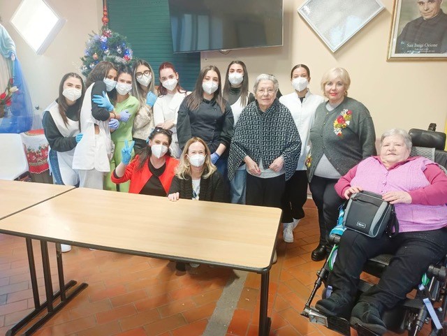 AVEZZANO: UN POMERIGGIO DI BELLEZZA E COCCOLE NATALIZIE ALL’ISTITUTO DON ORIONE