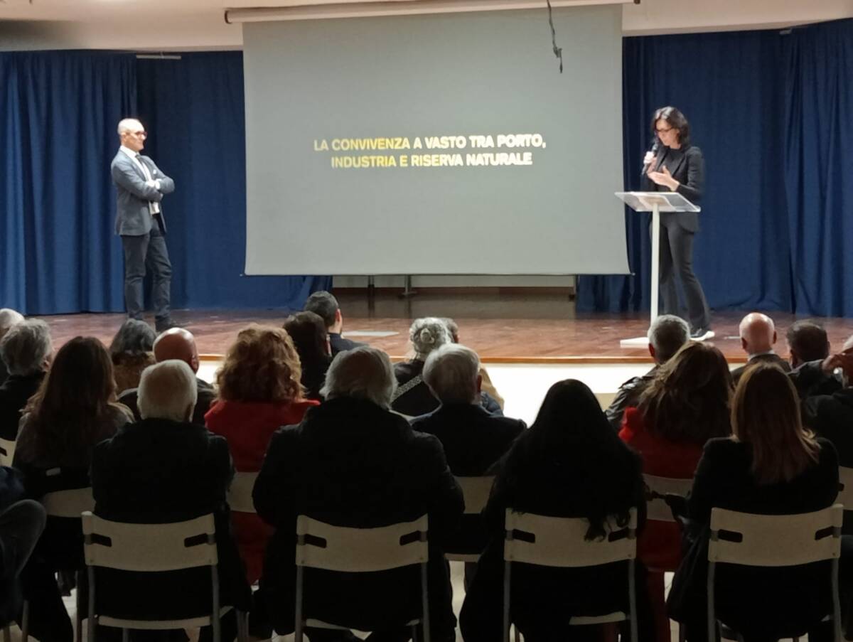 PORTO E RISERVA DI PUNTA ADERCI, BOCCHINO (LEGA): “CONVIVENZA NECESSARIA PER VALORIZZARE TERRITORIO”