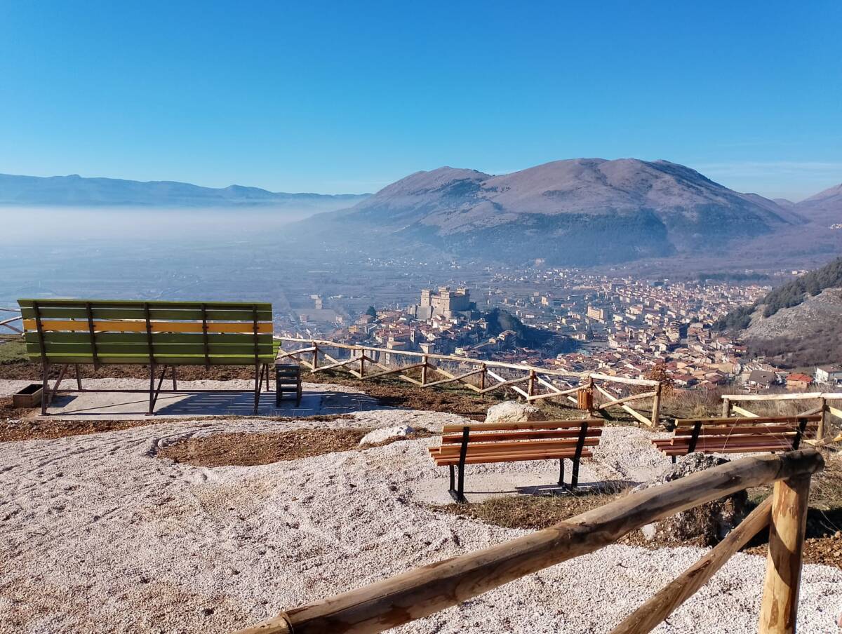 CELANO: PARCO FELICETTA, VISTA MOZZAFIATO IN LUOGO DI AGGREGAZIONE E RELAX DEDICATO AD AMORE MANCATO