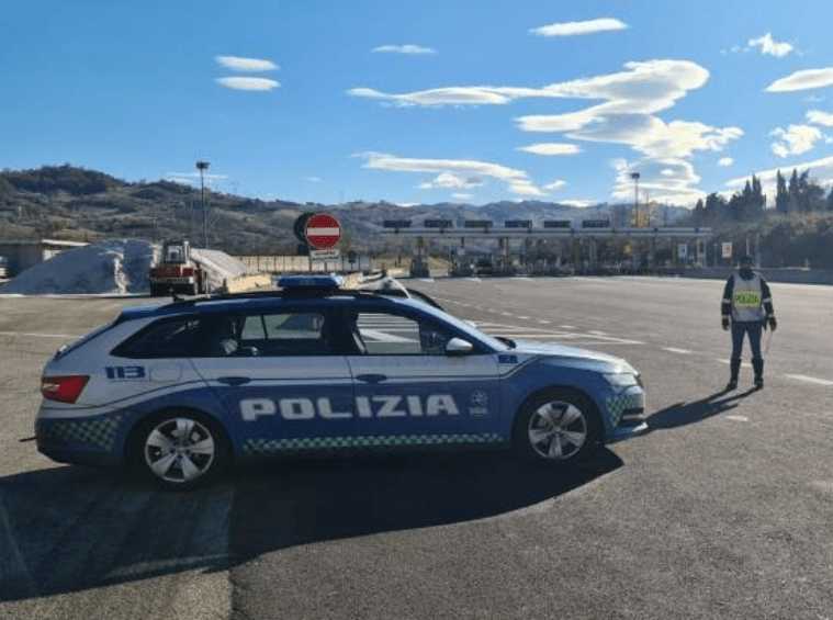L’AQUILA: CONTROLLI STRADALI SULLA PICENTE E CASELLO A24, CINQUE VERBALI PER ECCESSO VELOCITA’