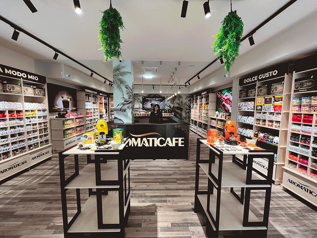 AROMATICAFE: IL GUSTO DELL’ECCELLENZA ABRUZZESE TRA CIALDE, CAPSULE E MACCHINE DA CAFFÈ