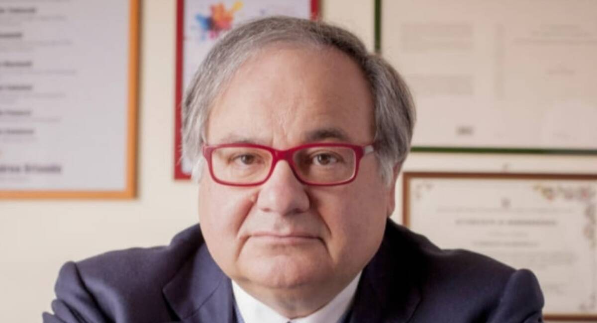 L’AQUILA: “IL DIRITTO FRA INTERPRETAZIONE E STORIA”, L’OPERA DI MARINELLI PRESENTATA A COLACCHI