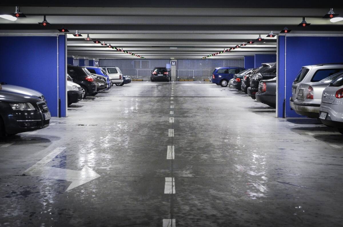 PROGRAMMARE UN VIAGGIO SENZA AVERE SORPRESE: L’IMPORTANZA DELLE APP PER IL PARCHEGGIO