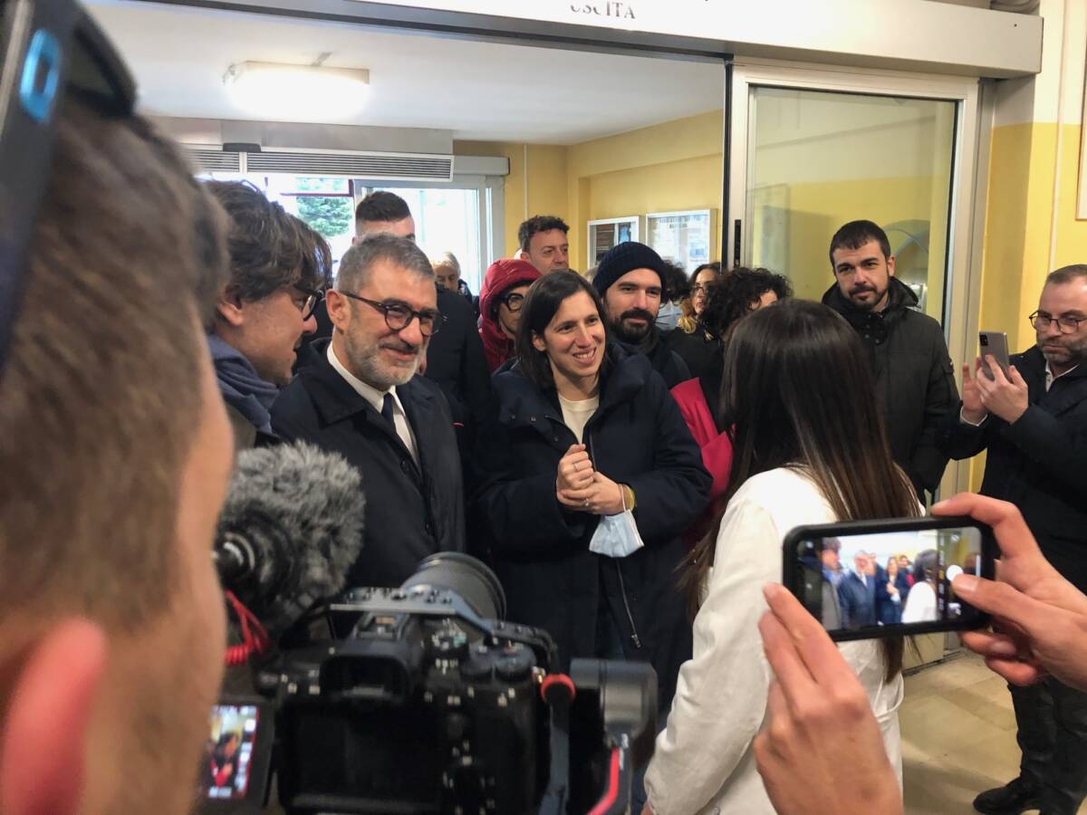 REGIONALI: MARINELLI (PD), “MENTRE LA DESTRA LITIGA, ELLY SCHLEIN SI IMMERGE NELLA VITA VERA”