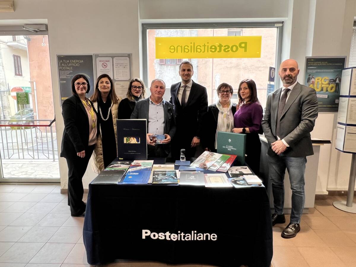INAUGURATO A CASTEL DI SANGRO LO SPORTELLO FILATELICO DELL’UFFICIO POSTALE