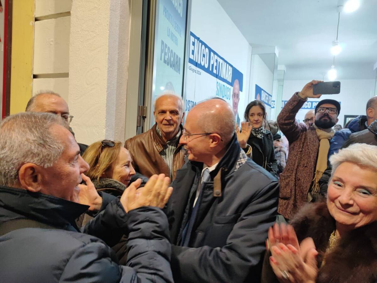 PESCARA: CANDIDATO A SINDACO PETTINARI PRESENTA PROGRAMMA, “CITTA’ TORNERA’ A SPLENDERE”