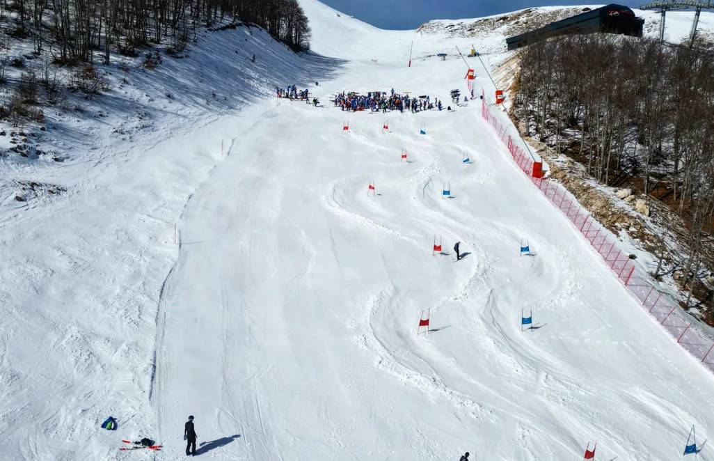 MONTAGNA: IN 20MILA A SCIARE IN ALTO SANGRO, “CI DIFENDIAMO BENE CON NEVE ARTIFICIALE”