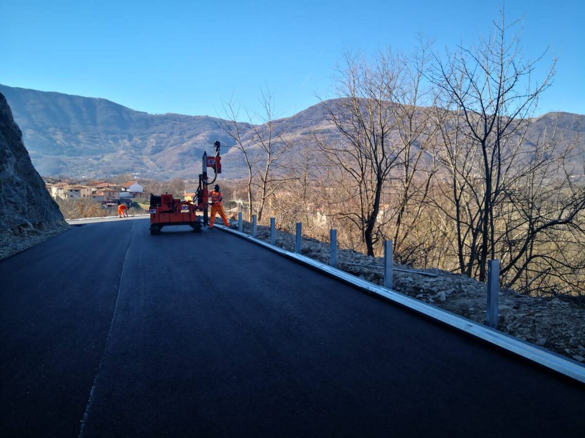 RIAPERTA DOPO 14 ANNI LA STRADA TRA LE FRAZIONI AQUILANE DI SAN MARTINO E FOCE DI SASSA