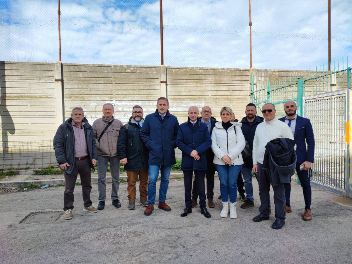 ELEZIONI A PESCARA: PETTINARI, “LIBERIAMO VIA IMELE DA DROGA E DELINQUENTI”
