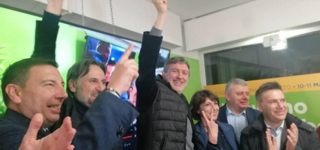 REGIONALI: L’ABRUZZO SCEGLIE ANCORA MARSILIO, DELUDE D’AMICO, DATI DEFINITIVI ED ELETTI