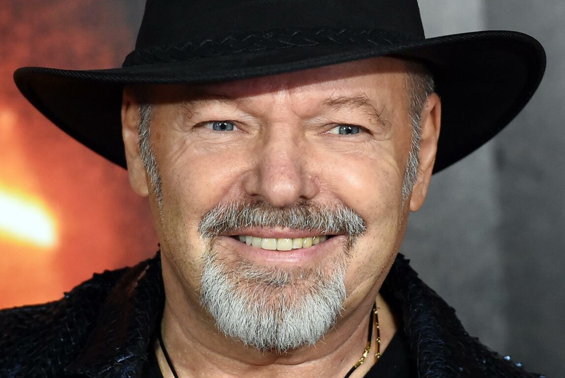 PREMIO VITTORIALE NEL NOME DI D’ANNUNZIO ASSEGNATO A VASCO ROSSI