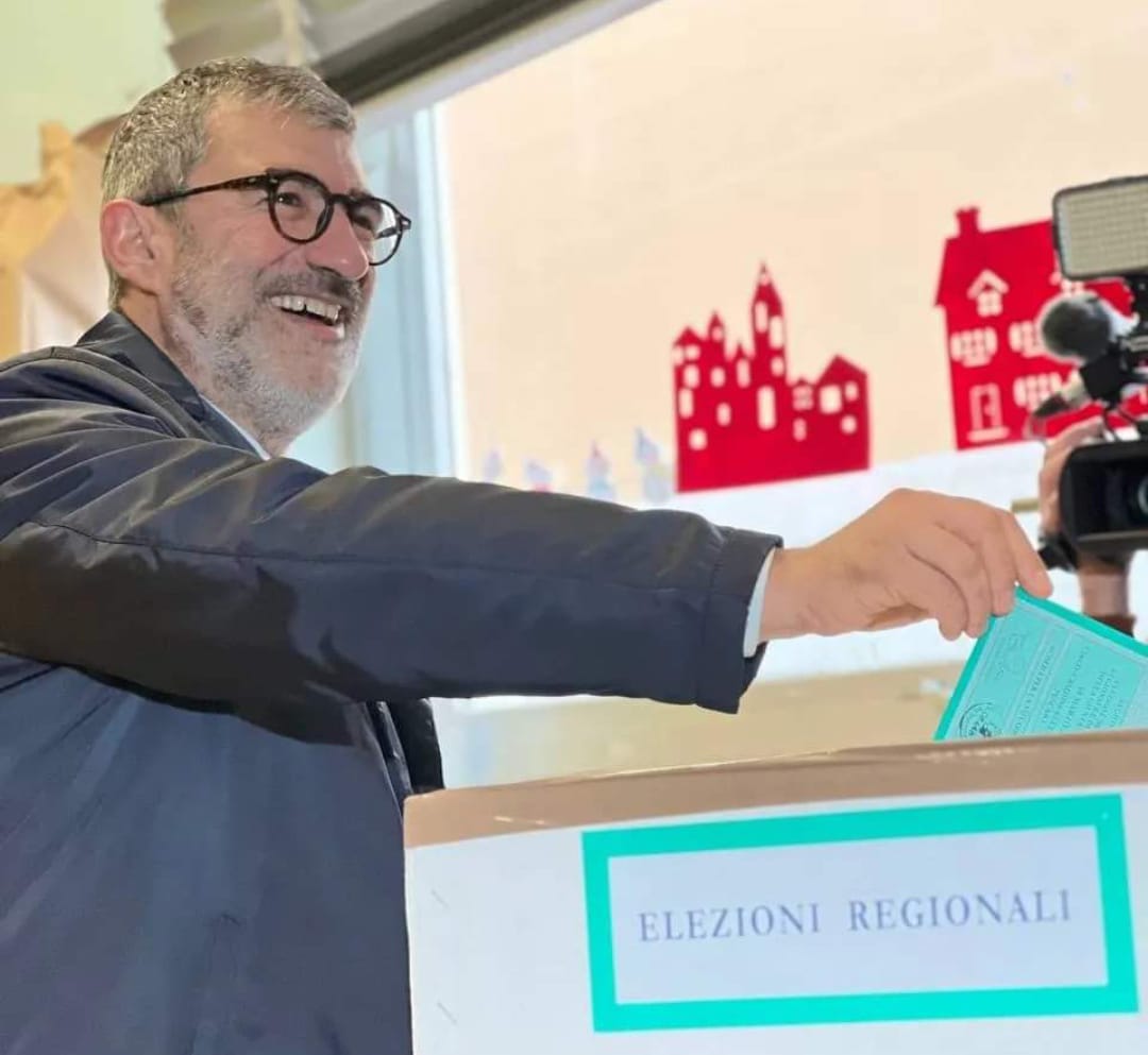 REGIONALI: D’AMICO AL SEGGIO, IL VOTO A PESCARA