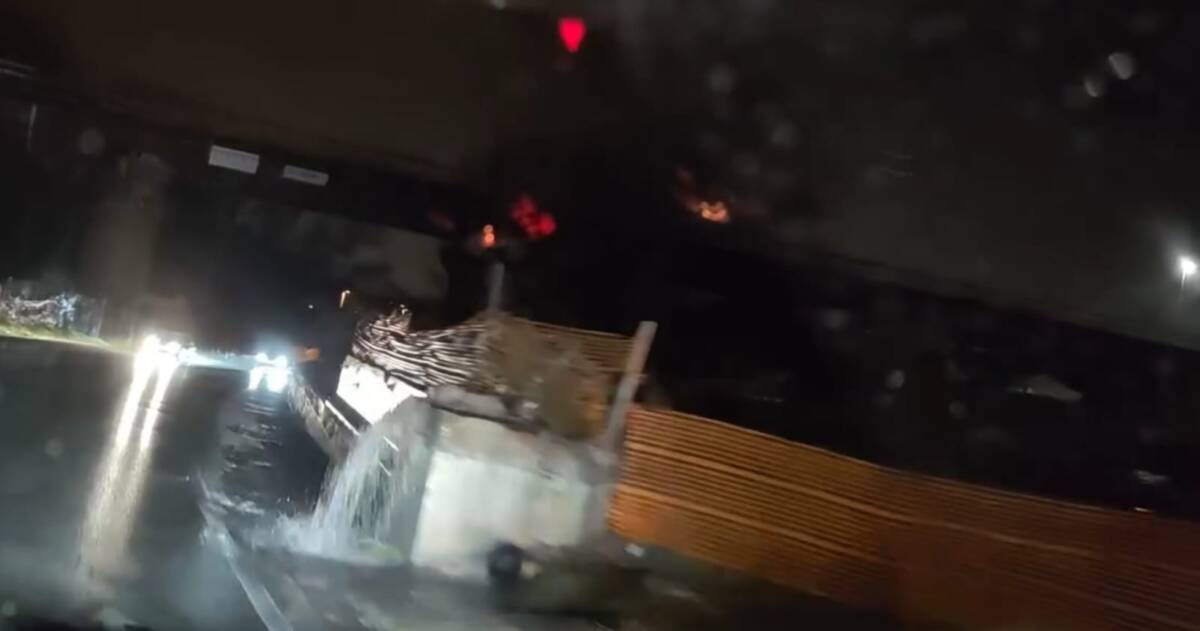 L’AQUILA: MAXI POZZANGHERA IN VIA DEI MEDICI DOPO LA PIOGGIA. I RESIDENTI, “RISCHIO ACQUAPLANING”