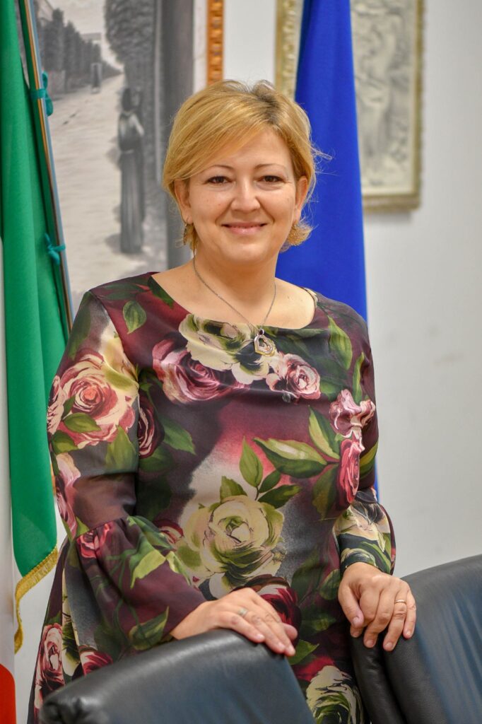ROSETO: LA CONSIGLIERA MASTRILLI SI DIMETTE PER MOTIVI DI SALUTE CON UNA LUNGA LETTERA AI CITTADINI