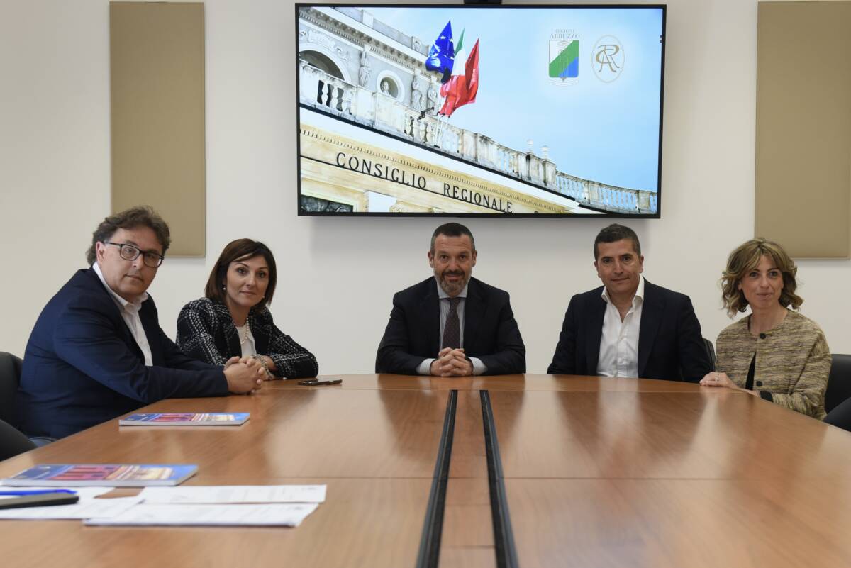 OK DALLA CORTE CONTABILE AI RENDICONTI DEI GRUPPI REGIONALI DELLA LEGISLATURA USCENTE D’ABRUZZO