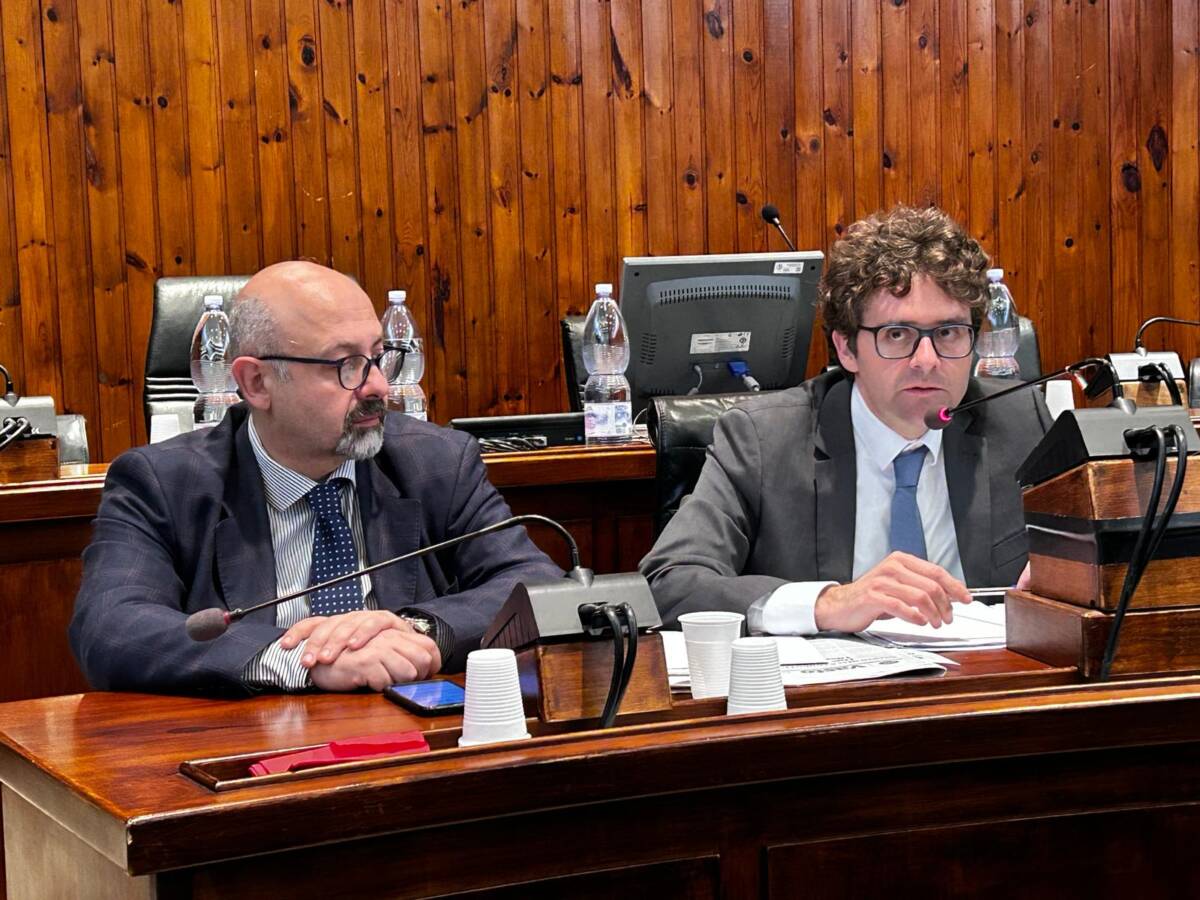 COMUNE VASTO: MENNA AZZERA GIUNTA, “PIANIFICARE NUOVE SFIDE PER LA CITTA'”