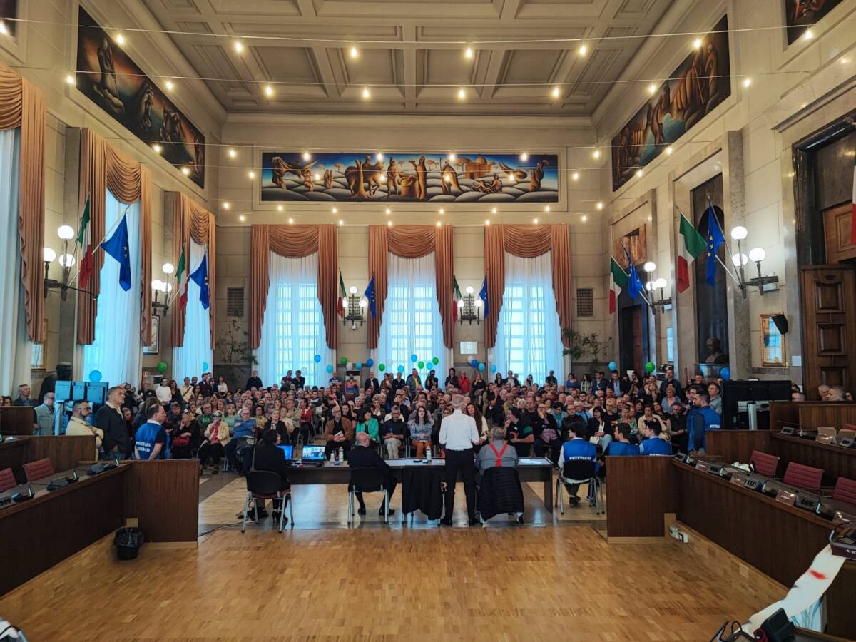 VOTO PESCARA: PETTINARI INCONTRA CITTADINI E PRESENTA PROGRAMMA, “VOGLIA DI CAMBIAMENTO RADICALE”