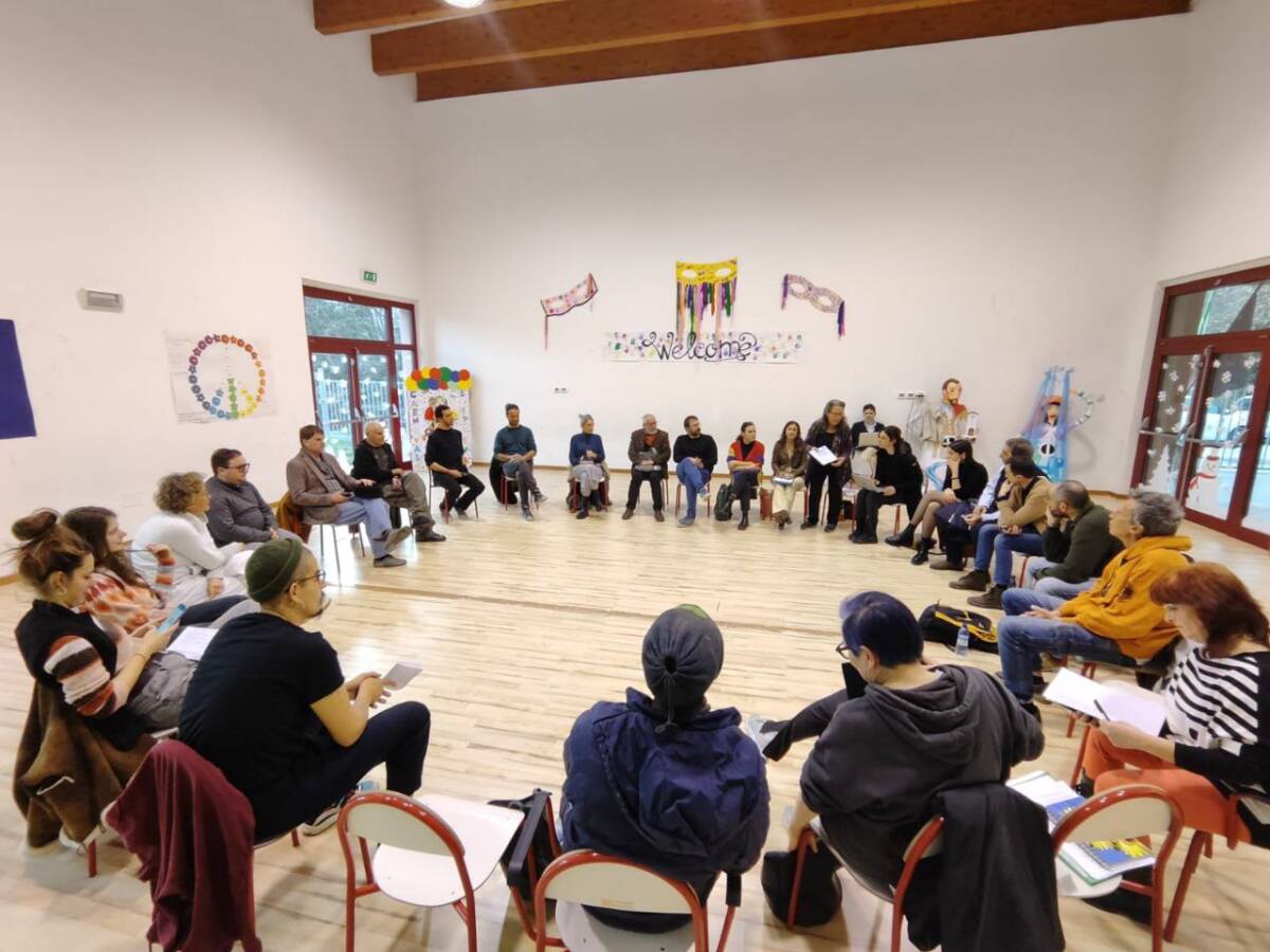 DIRITTO DI ASILO E LIBERTA’ DI MOVIMENTO: IL 12 APRILE ASSEMBLEA ALL’AQUILA