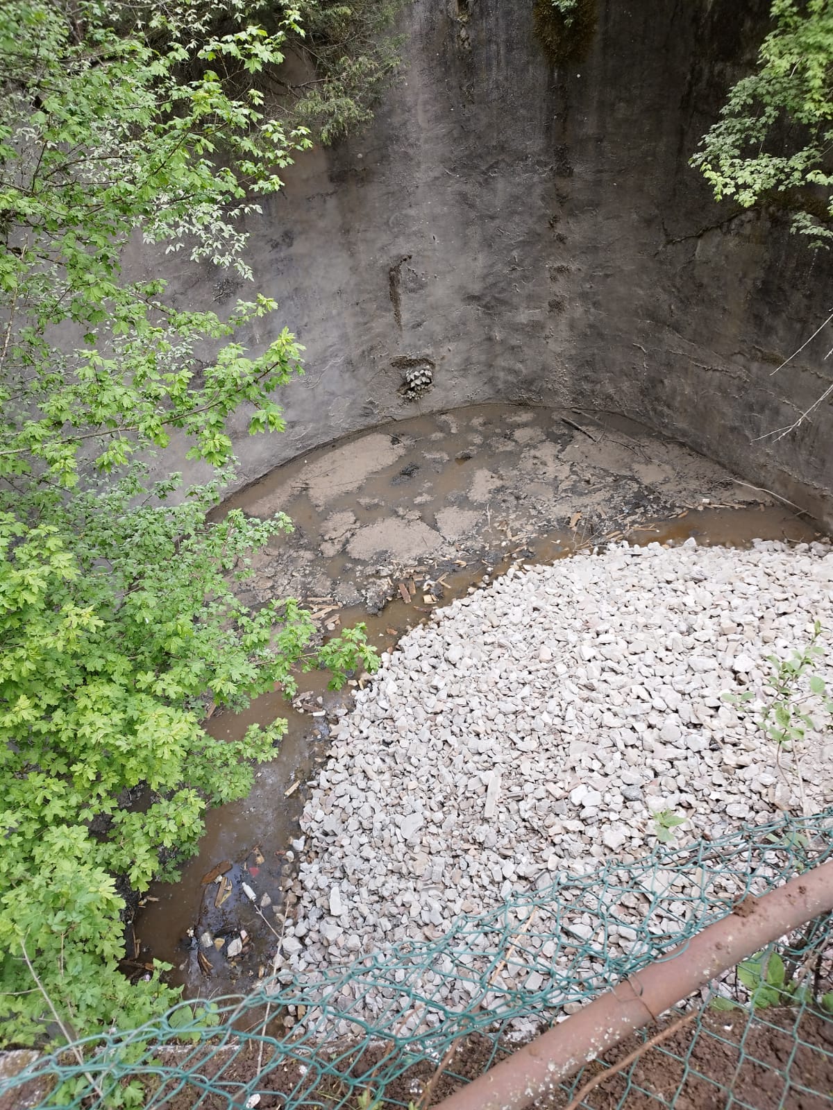 PARCO SIRENTE: RIEMPITO ANTICO POZZO PER SALVARE ORSI, SDEGNO CITTADINI IGNARI DEL PROGETTO LIFE