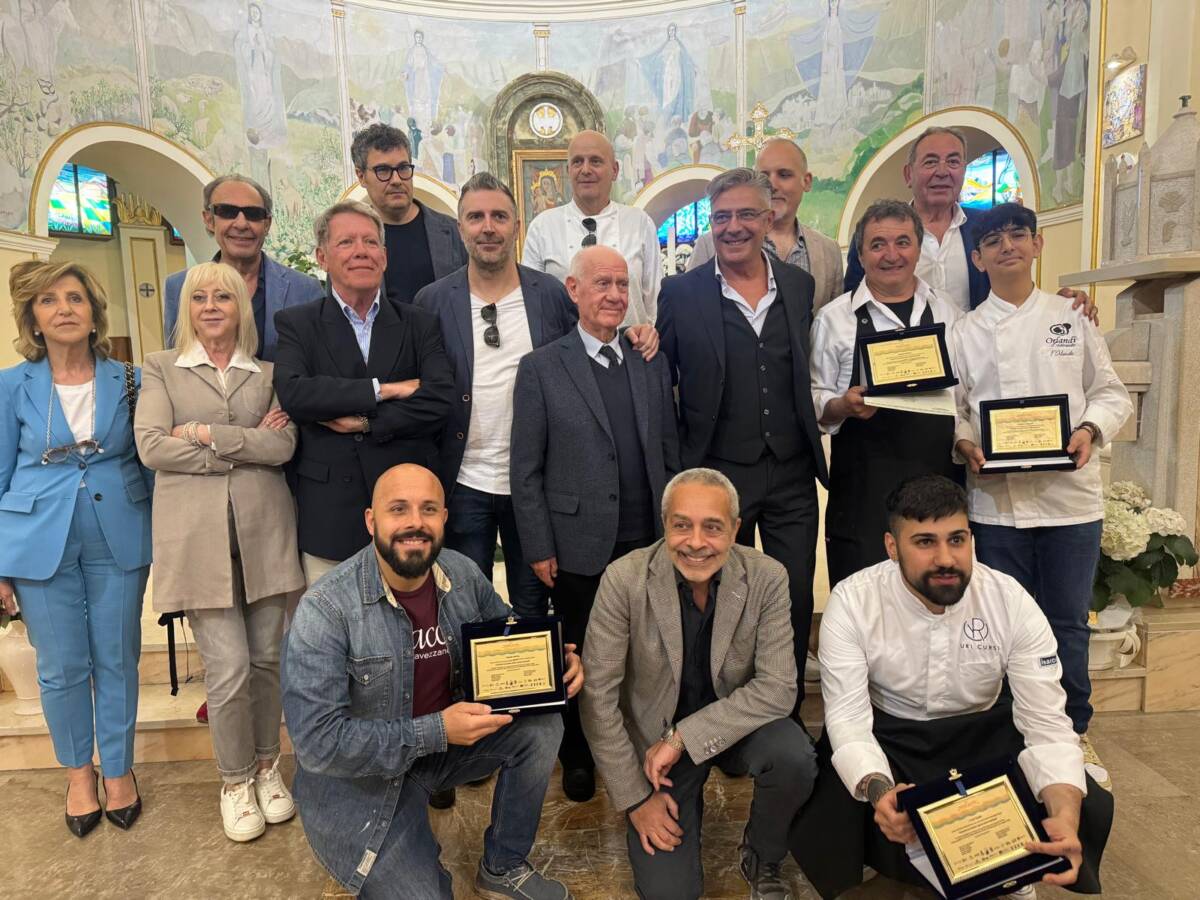 AVEZZANO: ASSEGNATO ALLO CHEF SANDRO BALIVA IL PREMIO DI MARSICALAND PER LA RICETTA TIPICA