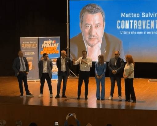 EUROPEE: SALVINI A PESCARA, “NON VOTEREMO MAI VON DER LEYEN O DRAGHI”