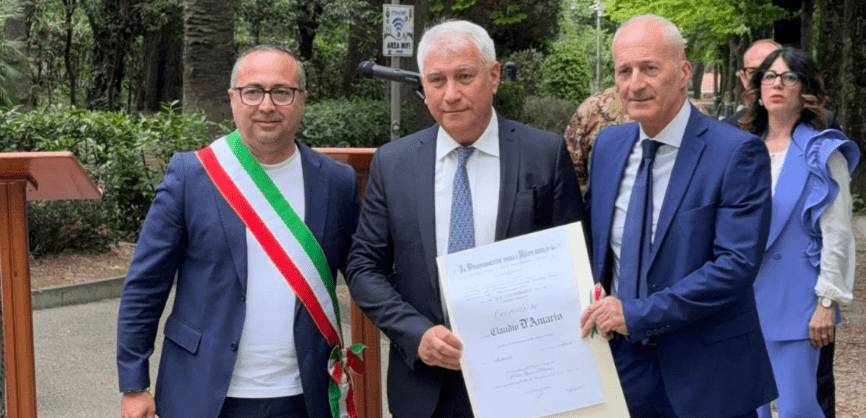 IL CAPO DIPARTIMENTO SANITA CLAUDIO D’AMARIO CAVALIERE DELL’ORDINE AL MERITO DELLA REPUBBLICA