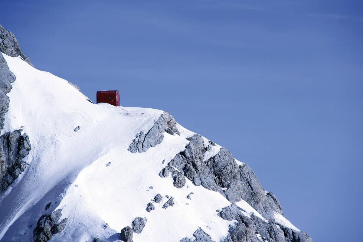 GRAN SASSO: BIVACCO BAFILE INAGIBILE, SARA’ RIMOSSO E SOSTITUITO