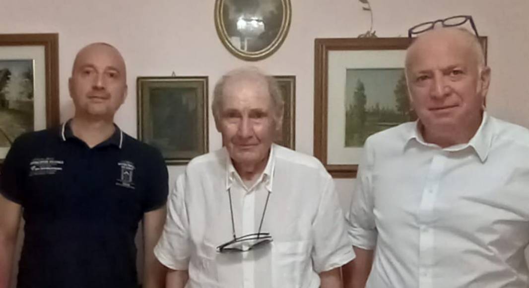 L’AQUILA: 90 ANNI E NON SENTIRLI, BUON COMPLEANNO A STEFANO GLIUBICH. L’ABRUZZO LO SALVO’ DA TITO
