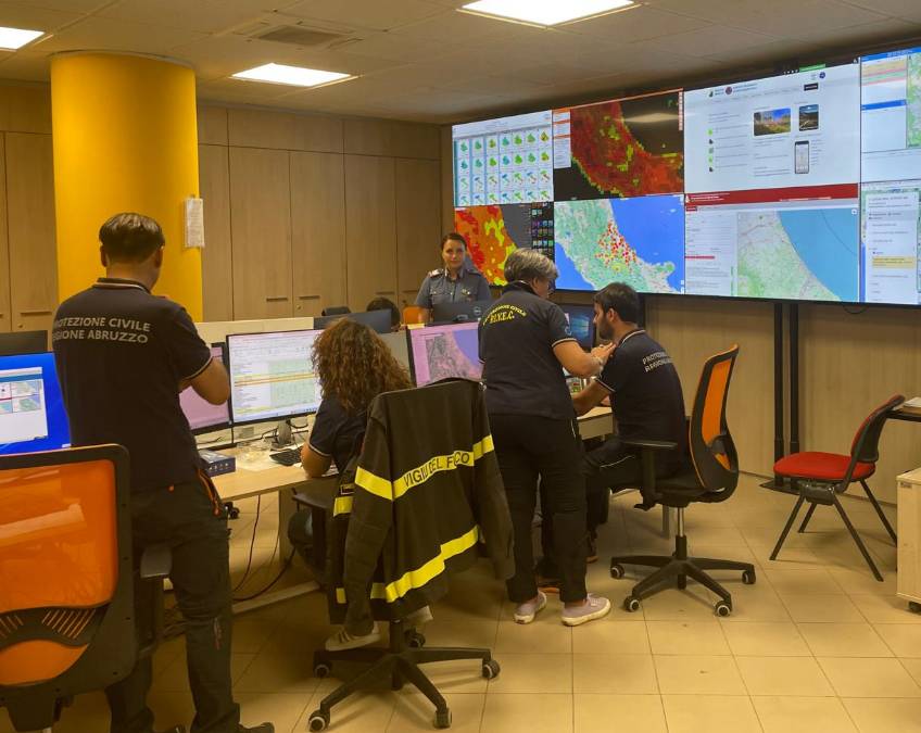 CAMPAGNA ANTI INCENDI IN ABRUZZO: ATTIVATA LA SALA OPERATIVA UNIFICATA DELLA REGIONE