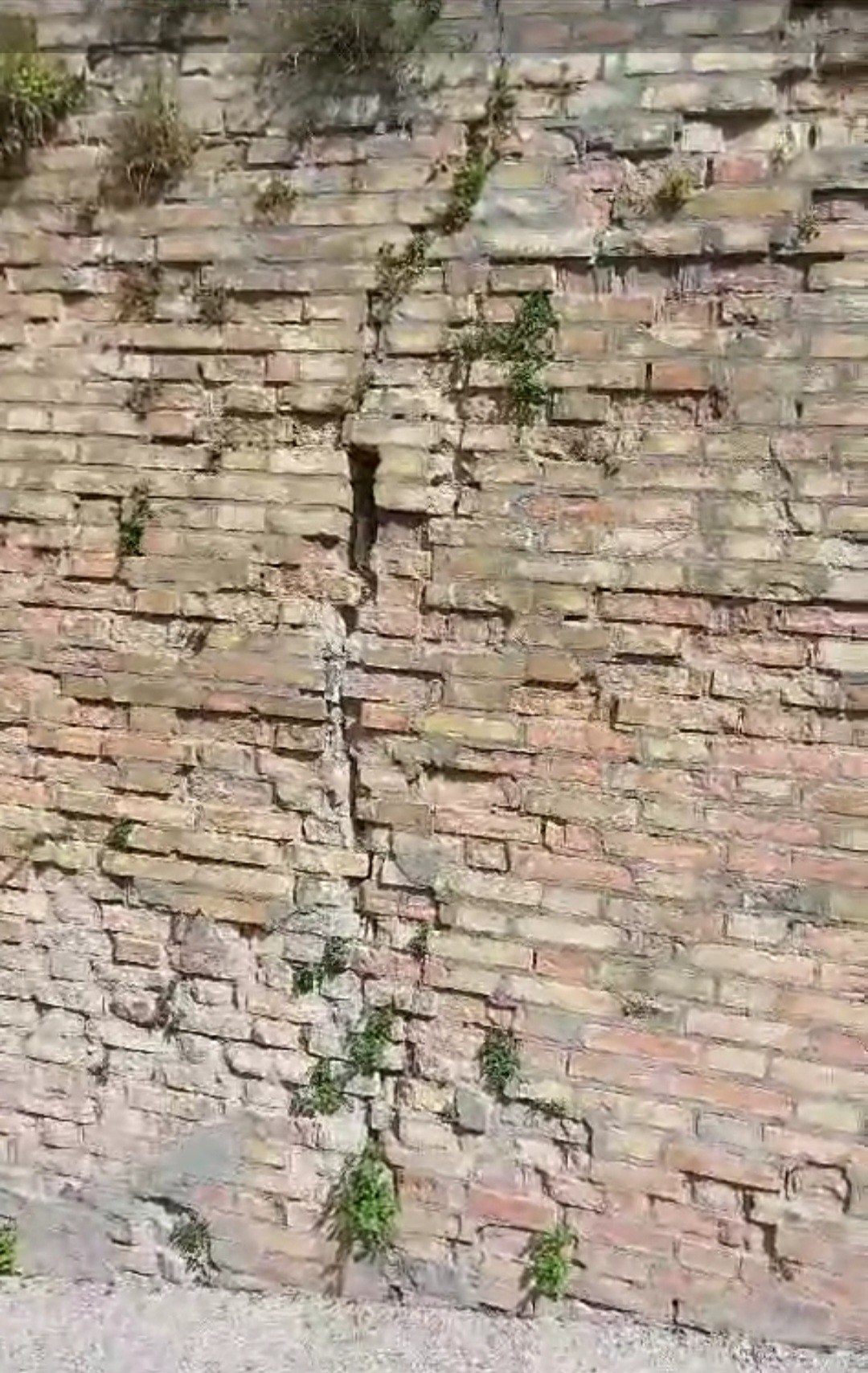 DISSESTO NEL QUARTIERE SANTA MARIA A CHIETI: COLANTONIO (LEGA) LANCIA L’ALLARME