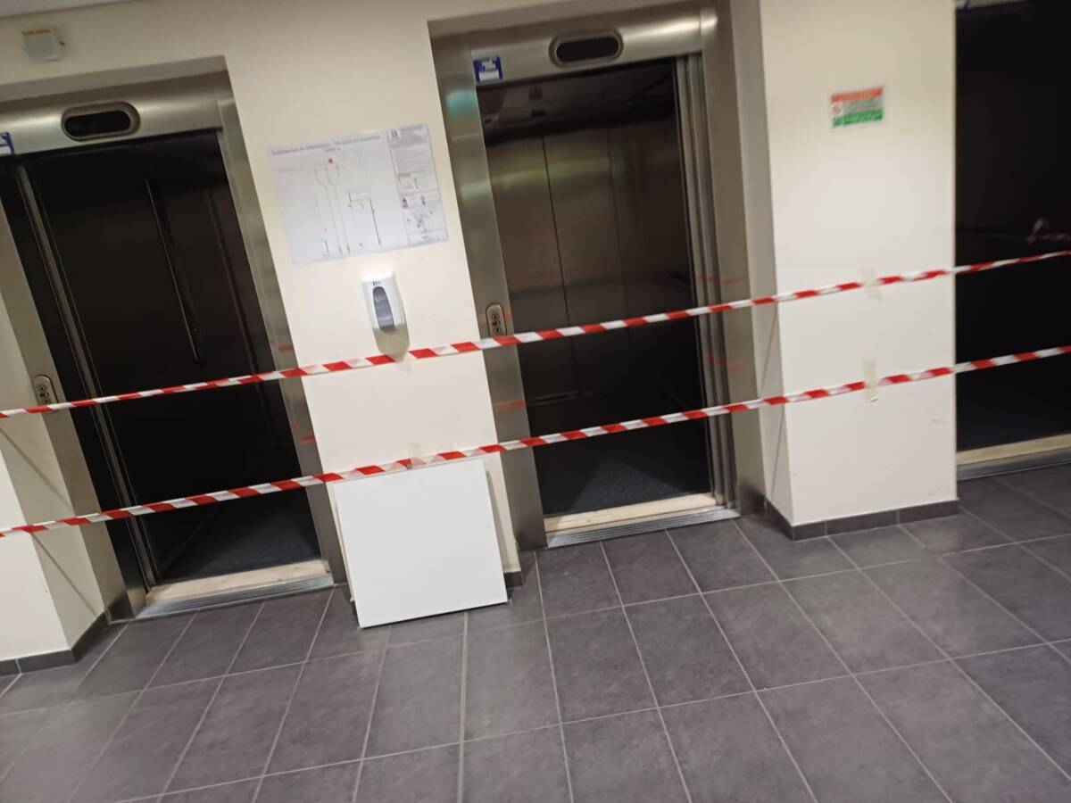 INCENDIO TRIBUNALE L’AQUILA: PROTESTANO I GIUDICI, “ARIA INSALUBRE”. DIPENDENTI FURIOSI