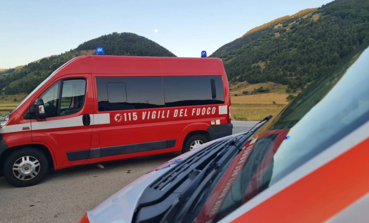 ROCCA PIA: AUTO SI RIBALTA E DISPERDE MATERIALE RADIOATTIVO OSPEDALIERO DESITNATO A SMALTIMENTO