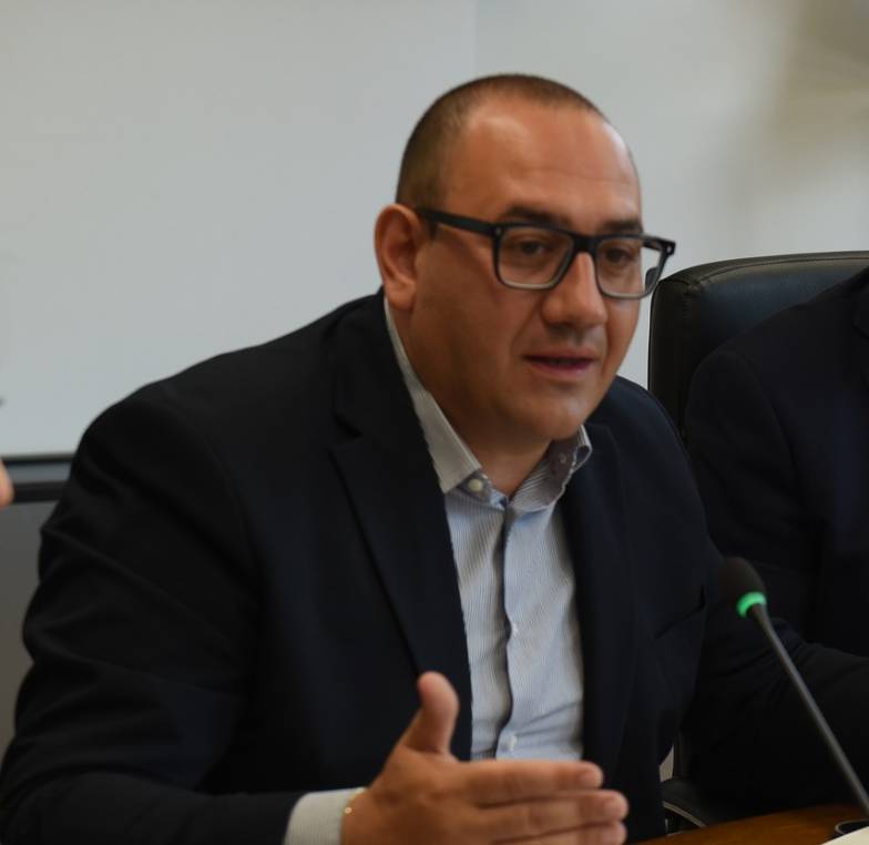 AGRICOLTURA: IMPRUDENTE, “NESSUN TAGLIO A GIOVANI, RISORSE ACCANTONATE PER TRANSIZIONE PSR-CSR”