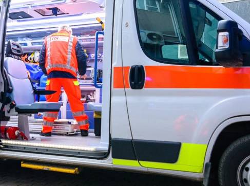 CARSOLI: CON LA MOTO NEL DIRUPO, GRAVE UN 23ENNE