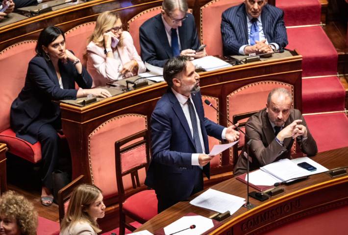 BILANCIO: DA DOMANI L’ESAME DELLA MANOVRA IN SENATO, RELATORE LIRIS