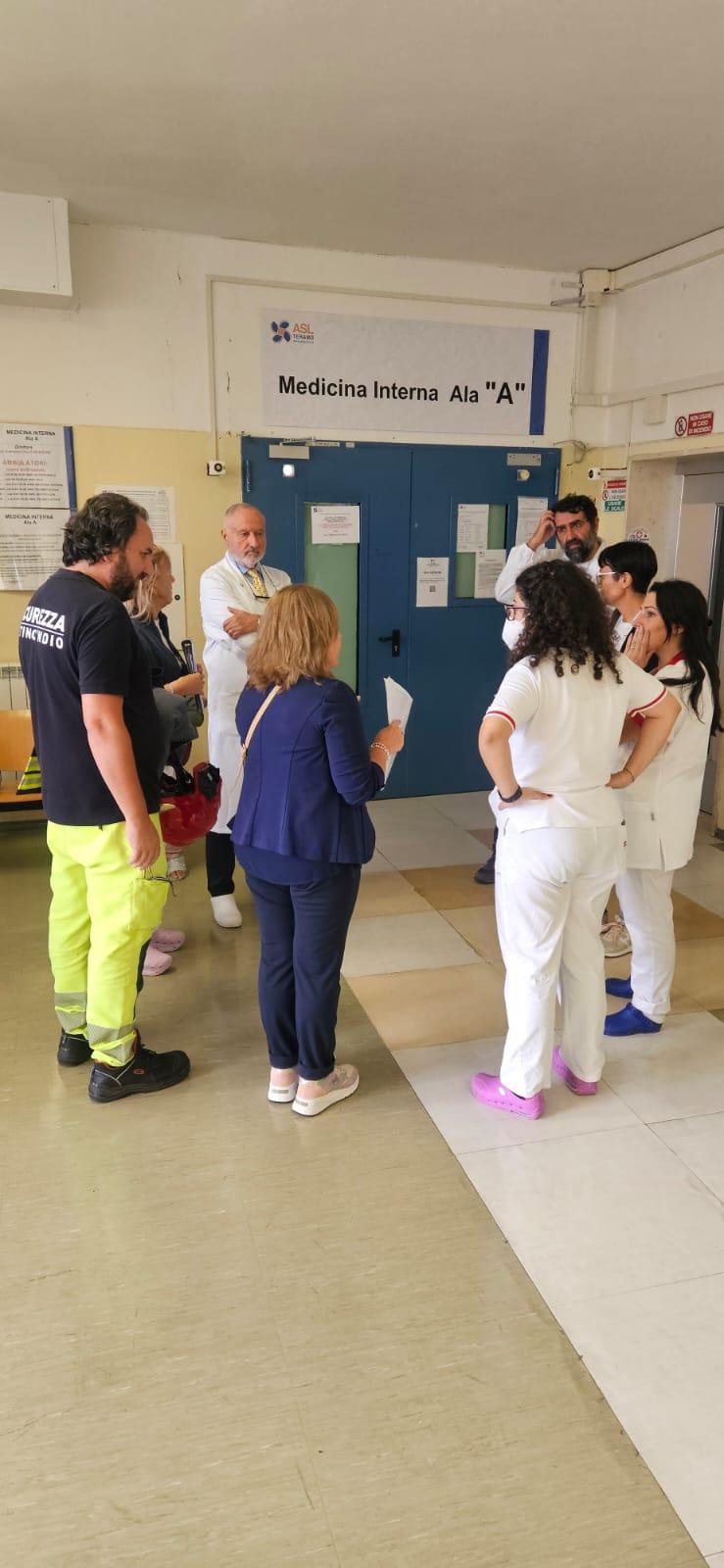 PROVE DI INCENDIO SIMULATO ALL’OSPEDALE DI TERAMO CON ATTIVAZIONE DELLA CATENA DI COMANDO