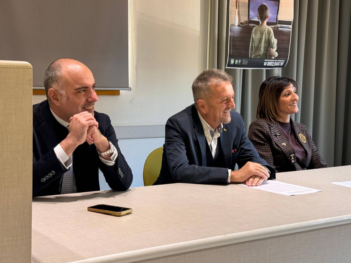 UNO SPORTELO DEL CORECOM AD AVEZZANO PER LA TUTELA DEI CITTADINI SUI SERVIZI DI TELECOMUNICAZIONE