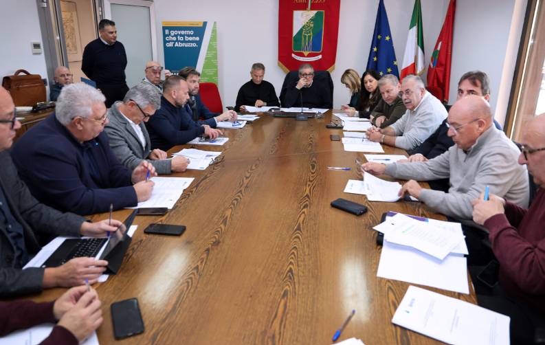 ABRUZZESI NEL MONDO: PRIMA RIUNIONE OSSERVATORIO CRAM, INNAURATO CONFERMATO ALLA GUIDA
