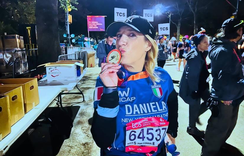 DALL’AQUILA ALLA MARATONA DI NEW YORK: DANIELA BONTEMPO, “IL CULMINE DI UN PERCORSO DI RINASCITA”