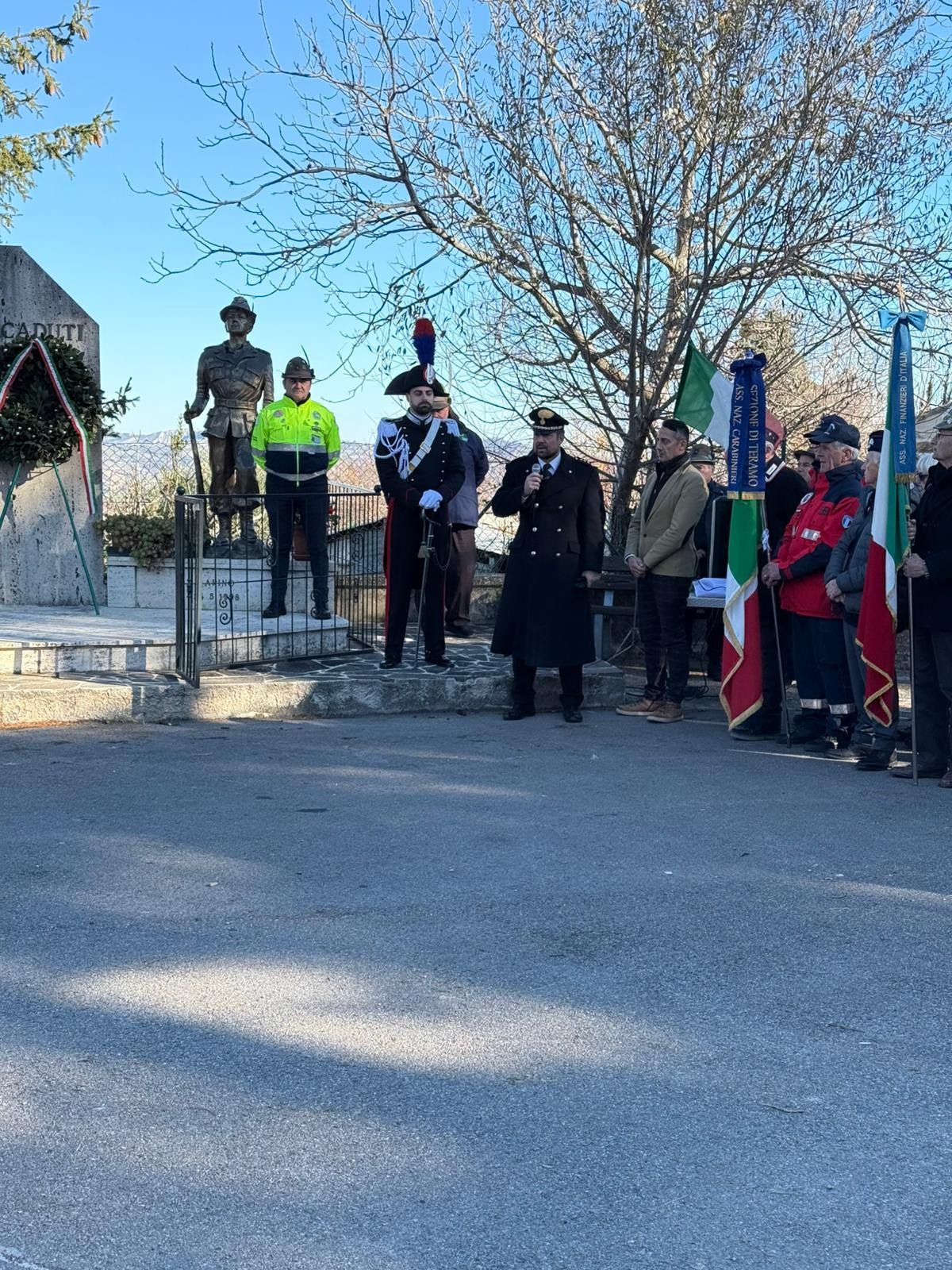 TERAMO: COMMEMORATO IL CARABINIERE EROE GIUSEPPE CORTELLUCCI  CON  LO SCOPRIMENTO DI UNA TARGA