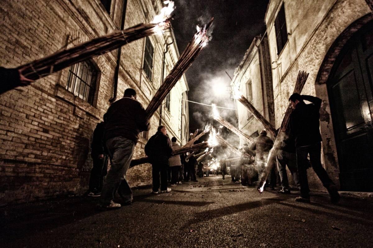 ATRI: IL 6 E 7 DICEMBRE TORNA LA MAGIA ANCESTRALE DELLA NOTTE DEI FAUGNI